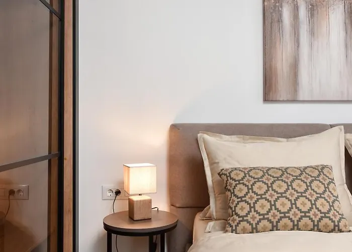 Alta Oliva With Private Parking 자다르