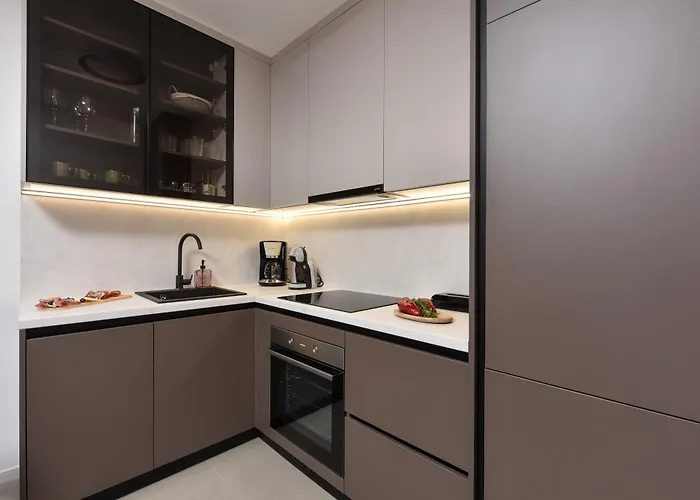 Alta Oliva With Private Parking 자다르