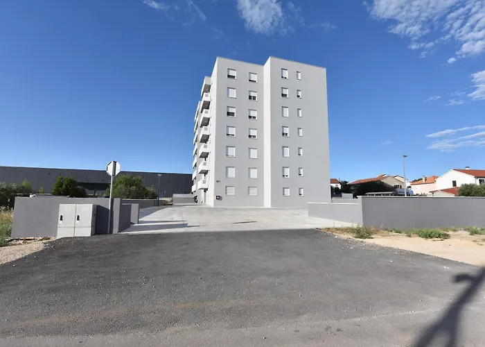 Alta Oliva With Private Parking Zadar