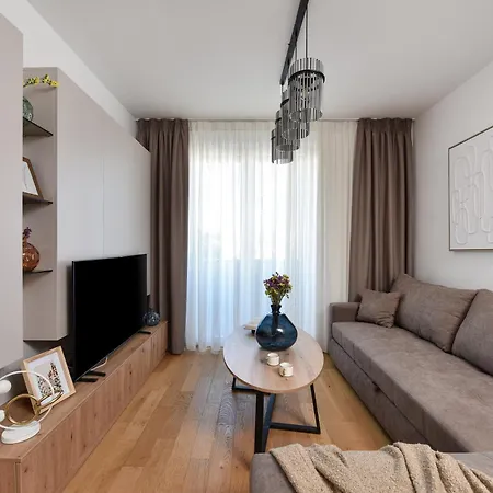 Alta Oliva With Private Parking Apartment *