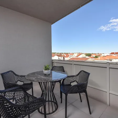 Apartment Alta Oliva With Private Parking *