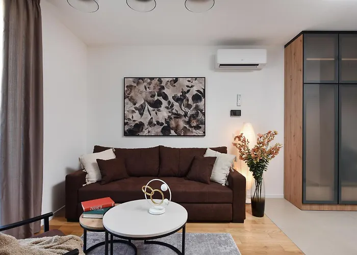 Daire Alta Oliva With Private Parking Zadar